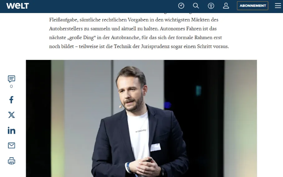2. Platz beim Deutschen KI-Preis: Nico Wägerle nimmt mit Certivity-Ingenieuren rechtliche Bestimmungen ab